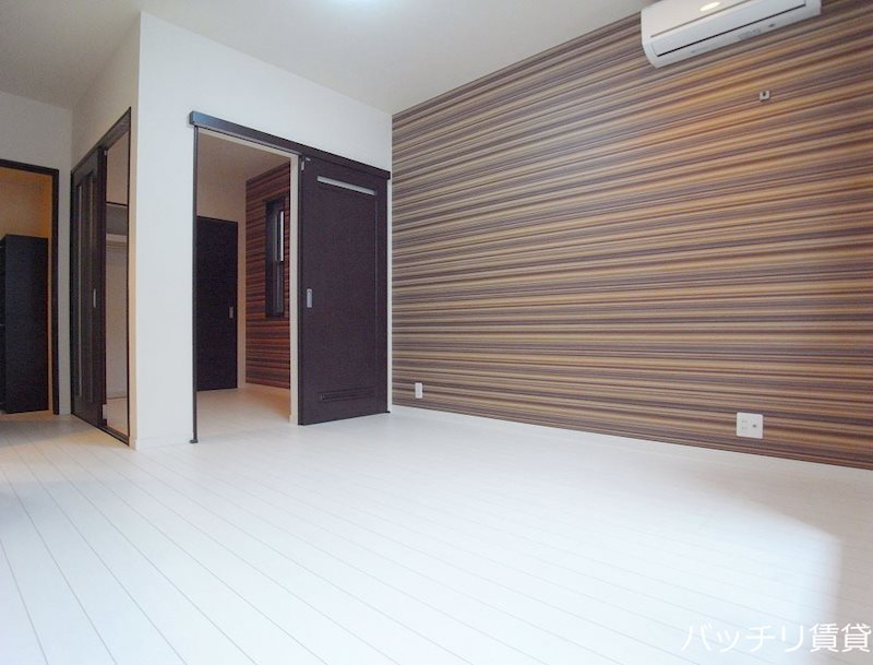 居室・リビング　同型タイプの為現状優先