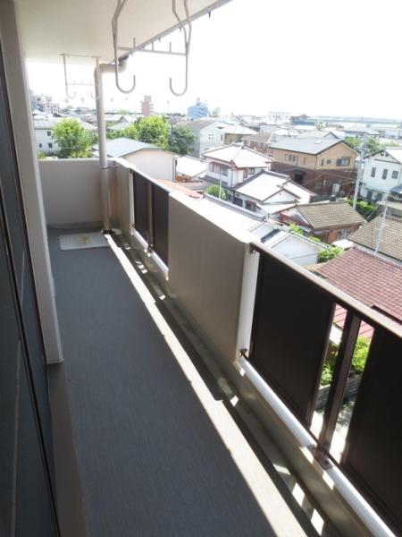 バルコニー　※現況優先となります。