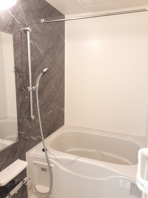 バス・シャワールーム　同施工物件