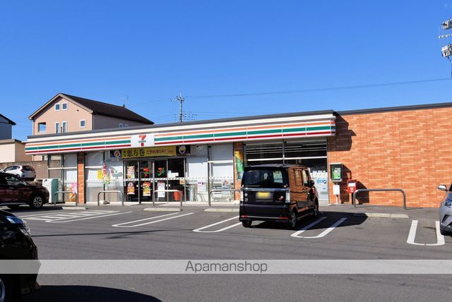 コンビニ　セブンイレブン（コンビニ）まで1643m