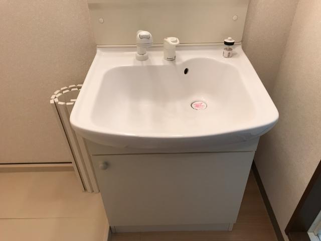 洗面設備　洗髪洗面化粧台