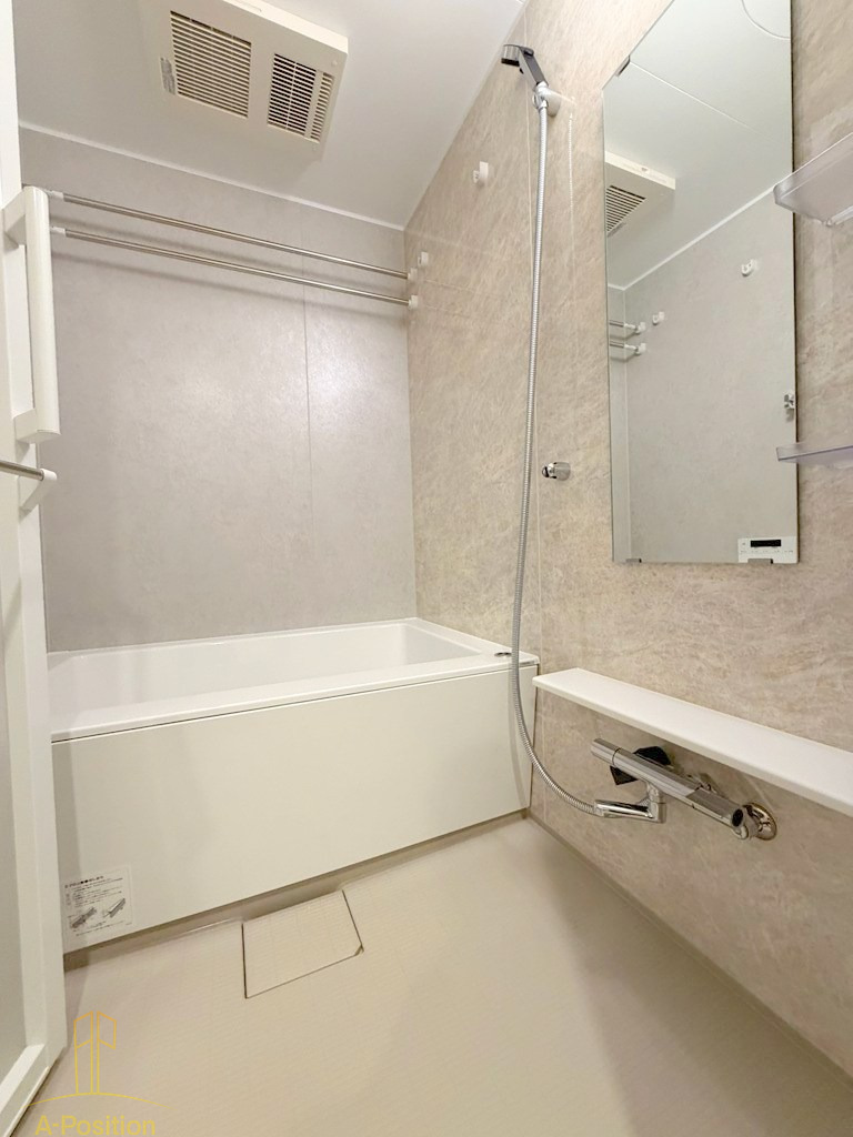 バス・シャワールーム　K-COURT谷町四丁目