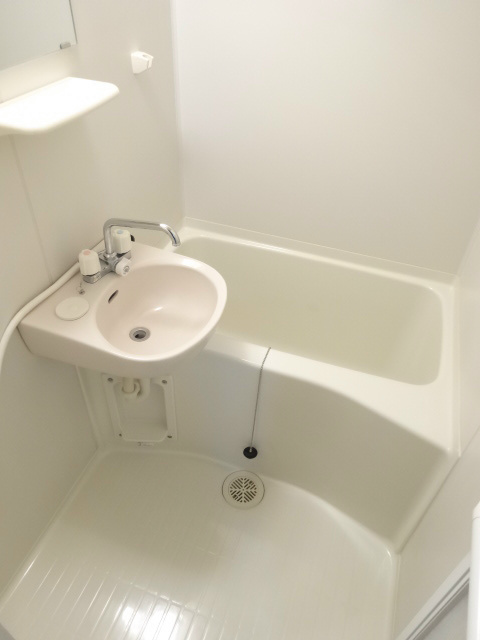 バス・シャワールーム　バス・トイレ別にしました