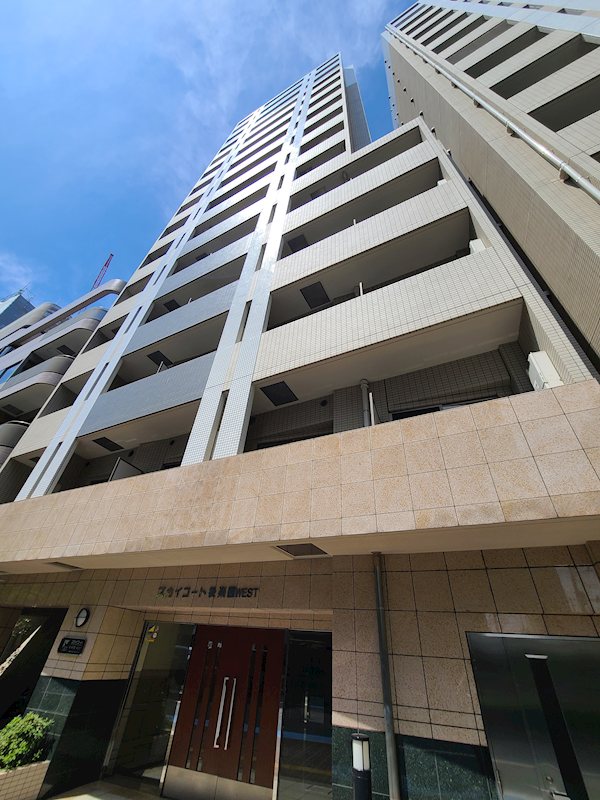 建物外観　おしゃれなタイル貼り