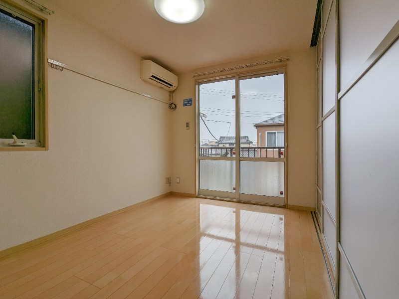 居室・リビング　図面と現状に相違がある場合には現状を優先