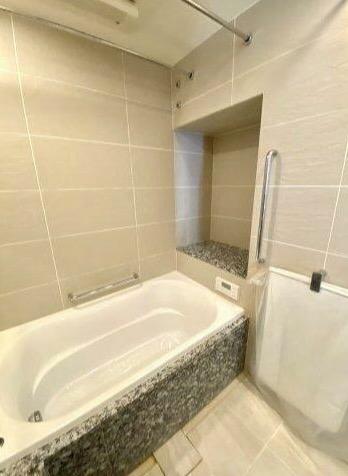 バス・シャワールーム　別部屋参考写真