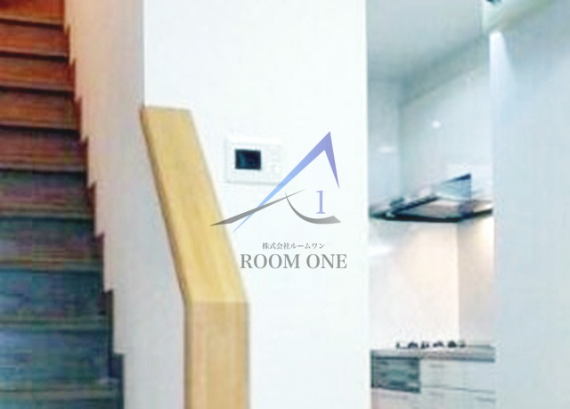 セキュリティ　モニター付きインターホンです。