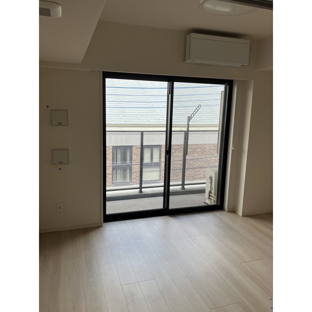 居室・リビング　洋室約５帖　２０２６年３月撮影