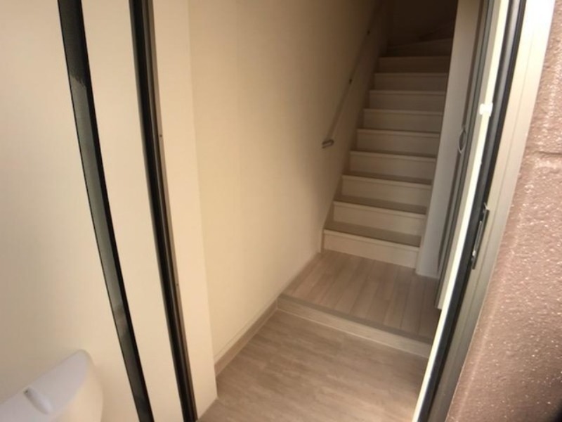 玄関　図面と現状に相違がある場合には現状を優先