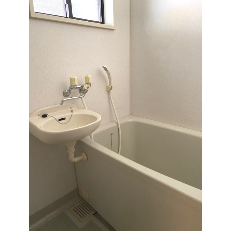 バス・シャワールーム　別号室