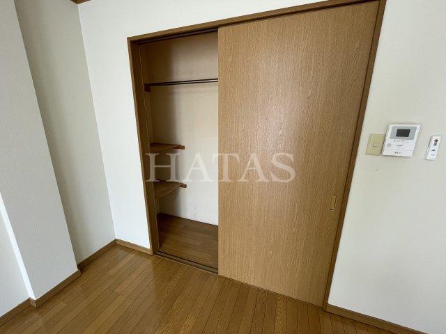 収納　同物件別部屋
