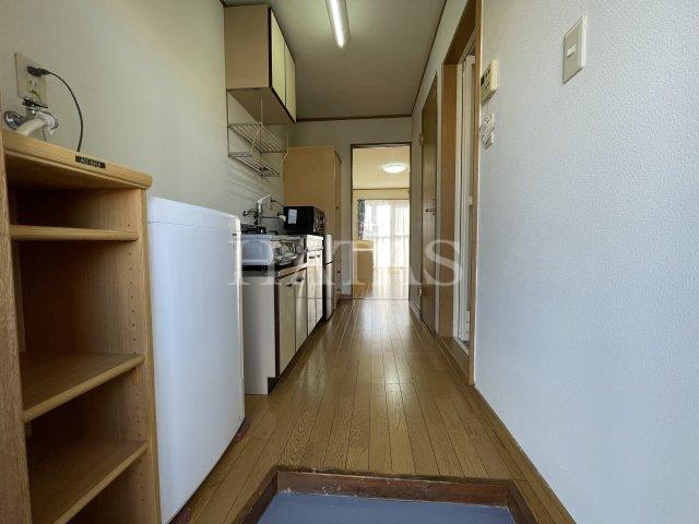 玄関　同物件別部屋
