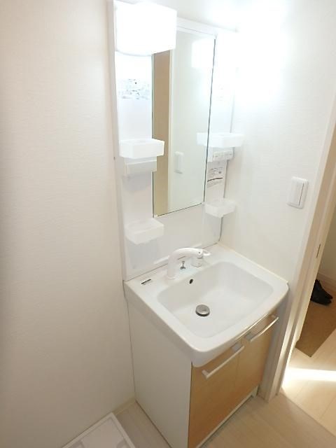 洗面設備　※参考写真