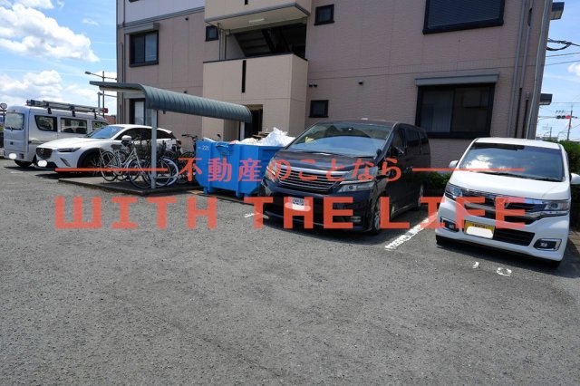 駐車場　駐車場完備です