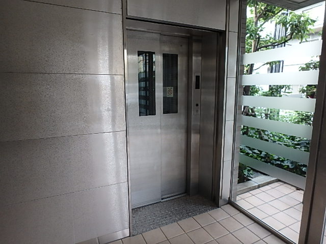 ロビー