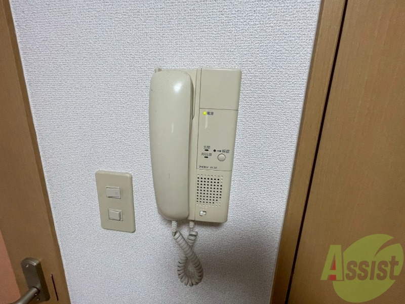 セキュリティ　インターホンは通話ができるので急な訪問があっても安心です。