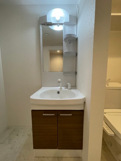 洗面設備　※別部屋の写真です