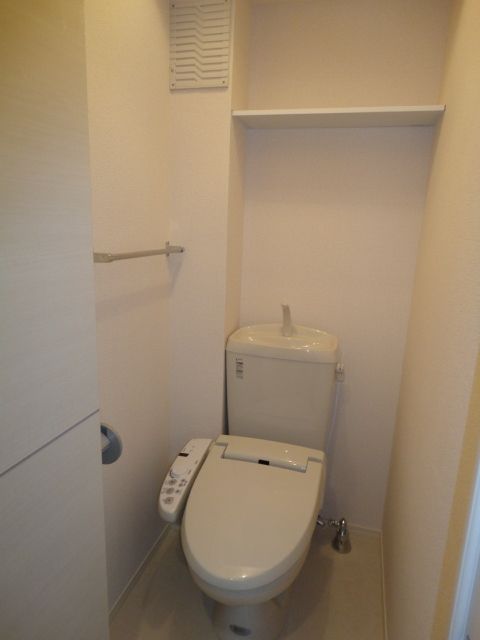 トイレ　★お部屋探しは株式会社タウンハウジング東京まで★