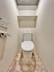 トイレ　※別部屋参考写真