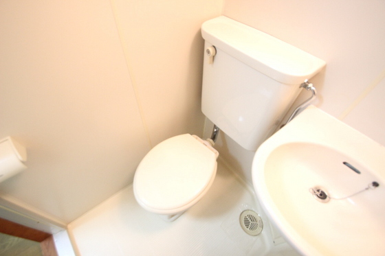 トイレ　※別部屋の写真です