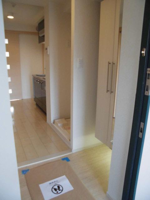 玄関　※同物件、別部屋になります。