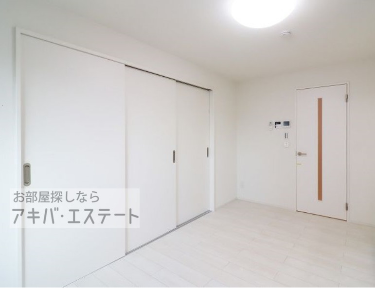居室・リビング　同一仕様写真