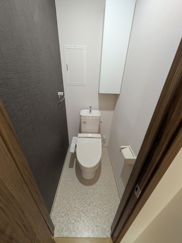 トイレ　シンプルで使いやすいトイレです