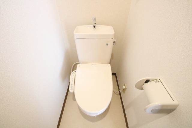 トイレ　別室の参考写真です。※現況優先