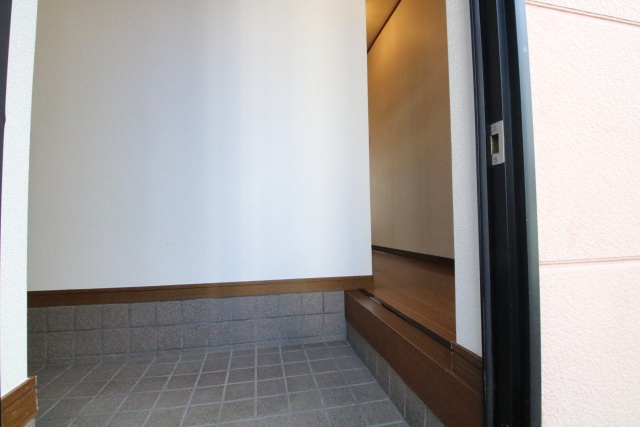 玄関　別室の参考写真です。※現況優先