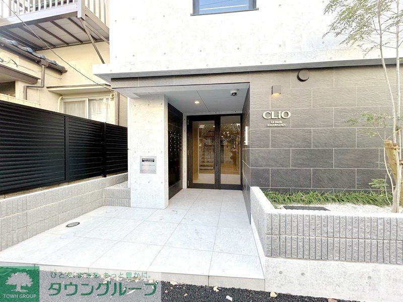 エントランス　部屋探しは株式会社　タウンハウジング　までお気軽にお問合せ…