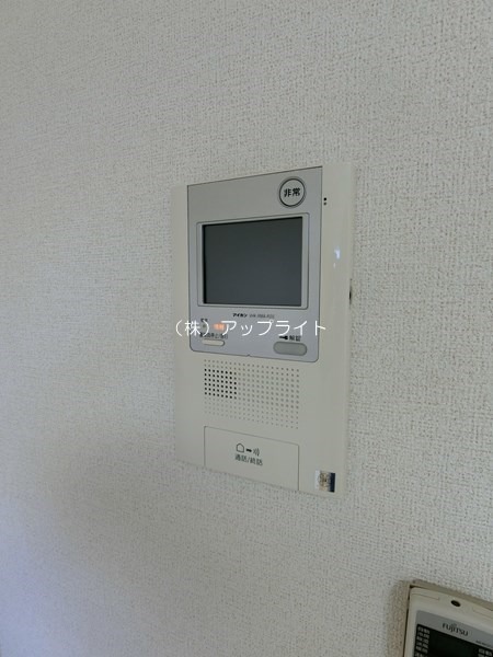 セキュリティ　モニター付インターホン