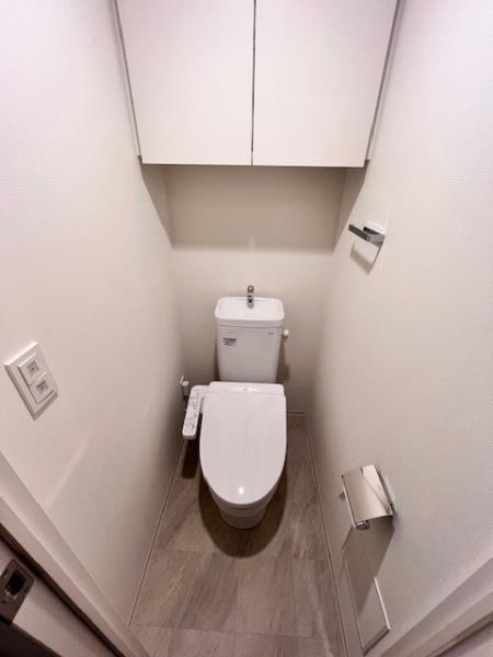 トイレ　落ち着いたトイレです