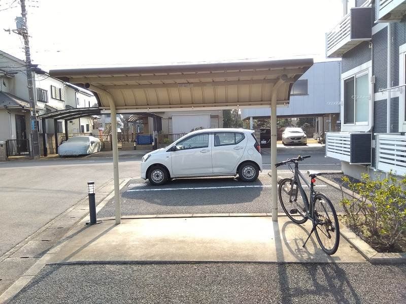その他共有部分　屋根付き駐輪場