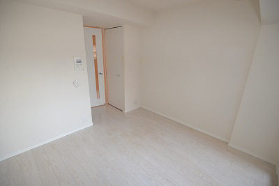 その他部屋・スペース　落ち着いて過ごせるお部屋なので、寝室にいかがでしょうか