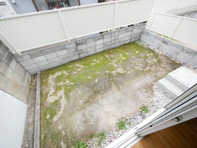 その他　1Fバルコニーです。