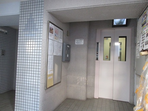 その他共有部分　モニター付エレベータ※前回募集時の写真２０２２年２月撮影