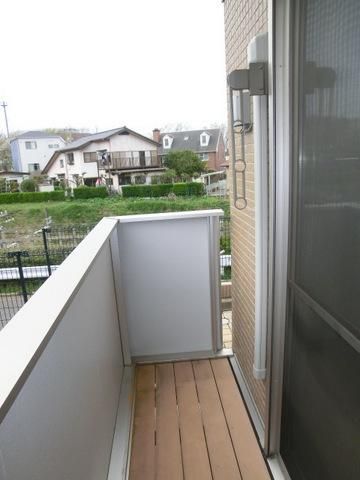 眺望　角部屋陽当たり良好
