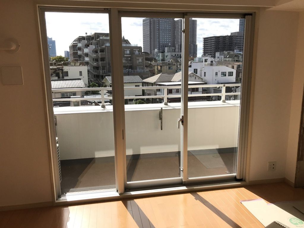 居室・リビング　バルコニー
