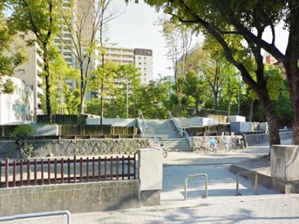 公園　北中島公園（公園）まで270m