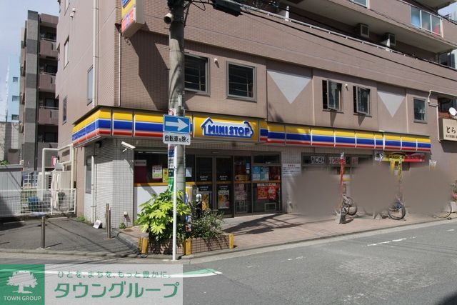 コンビニ　ミニストップ茅ヶ崎駅前店（コンビニ）まで940m
