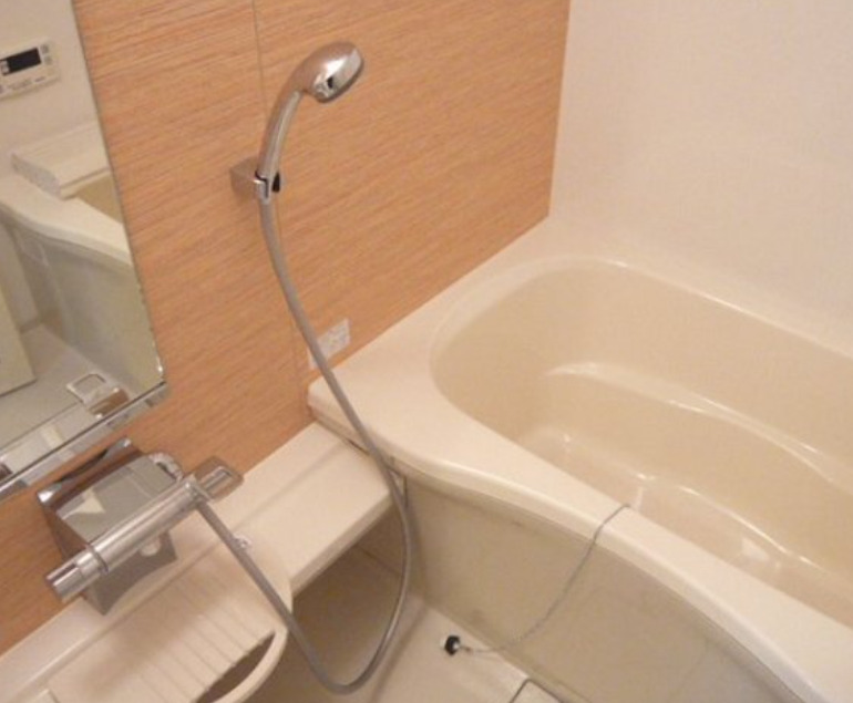 バス・シャワールーム　別タイプのお部屋の写真です