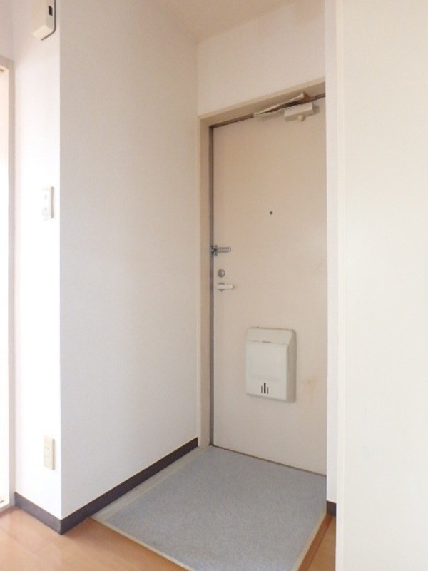 玄関　図面と現状に相違がある場合には現状を優先