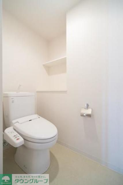 トイレ　※写真は同タイプ住戸です。
