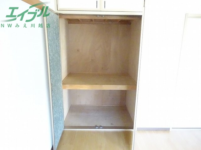 収納　同タイプ部屋写真です。