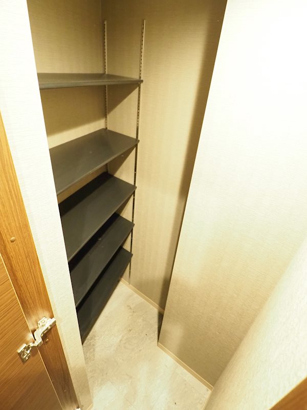 玄関　玄関収納充実しています。