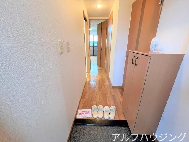 玄関　玄関（イメージ）