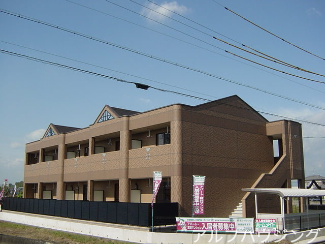建物外観　外観写真（昼）