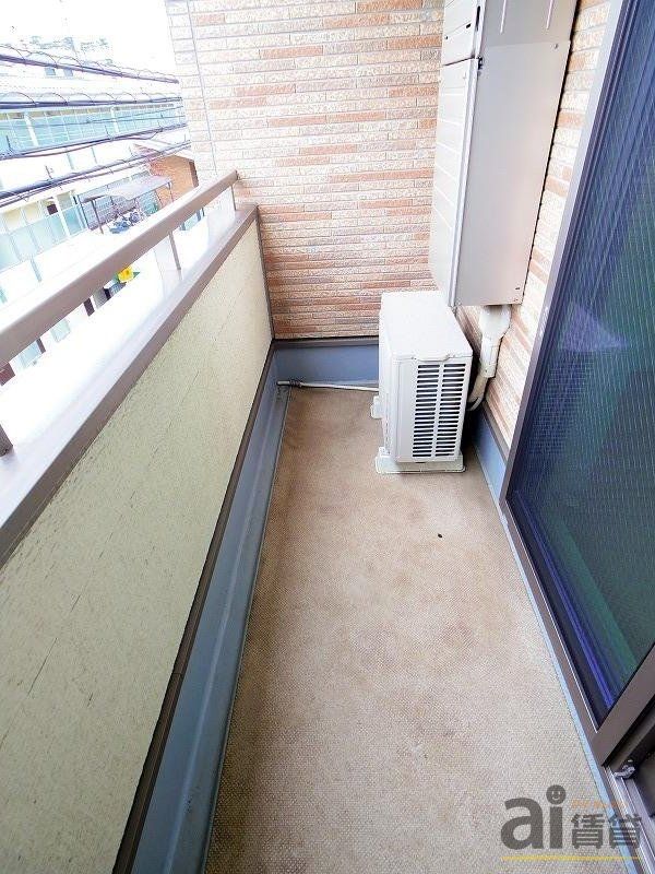 バルコニー　※同仕様写真