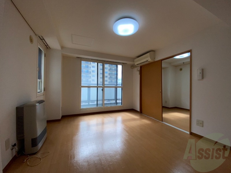 居室・リビング　広くてキレイなお部屋が広がっていて、充実した生活が送れそう。