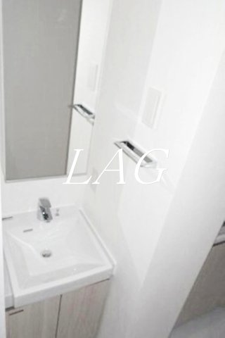 洗面設備　独立洗面台です。